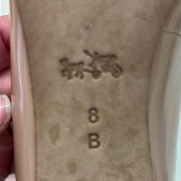 Coach Women's Glossy Brown Heels - Picture 6 of 9